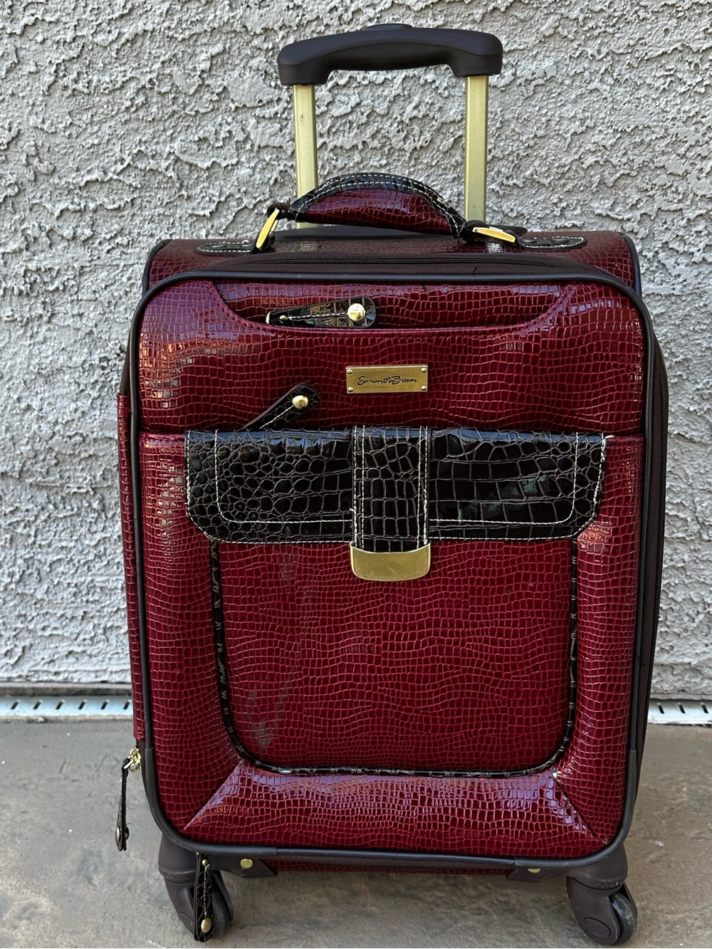 Samantha Brown Spinner wheels suitcase faux Croc embossed push button handle